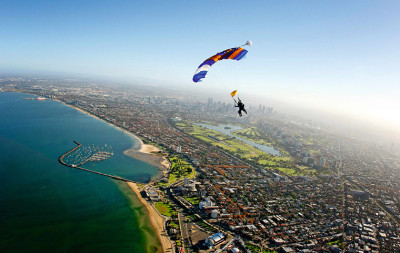 skydive and parachute ride of St Kilda, Melbourne