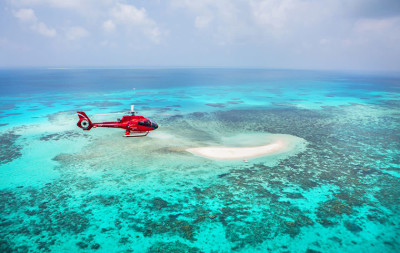 Helicopter flight over the Great Barrier Reef