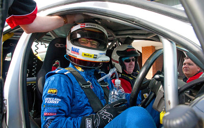 V8 race car driving experience Perth