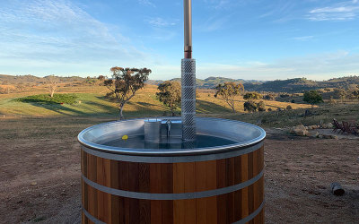 Glenayr Farm spa, glamping property in Mudgee