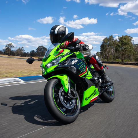 Why RedBalloon Experiences Make Perfect Anniversary Gifts 