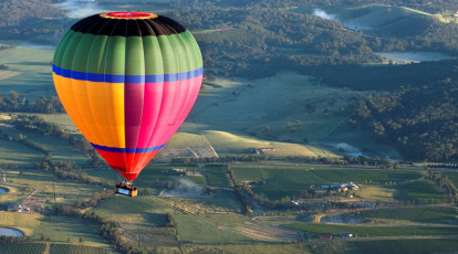 Hot Air Ballooning Over The Yarra Valley with Breakfast