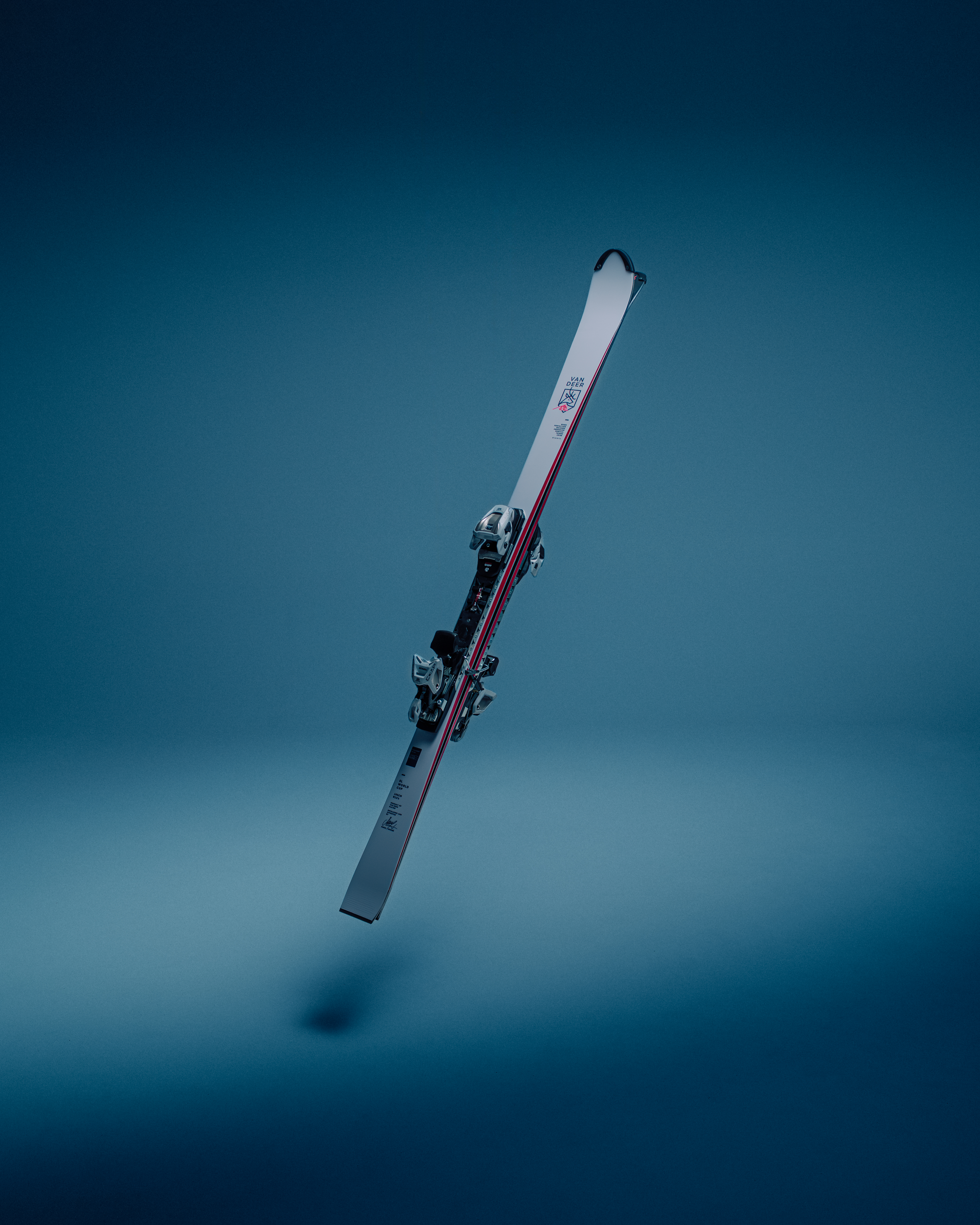 SL WORLD CUP Ski | VAN DEER-Red Bull Sports – VAN DEER-Red Bull
