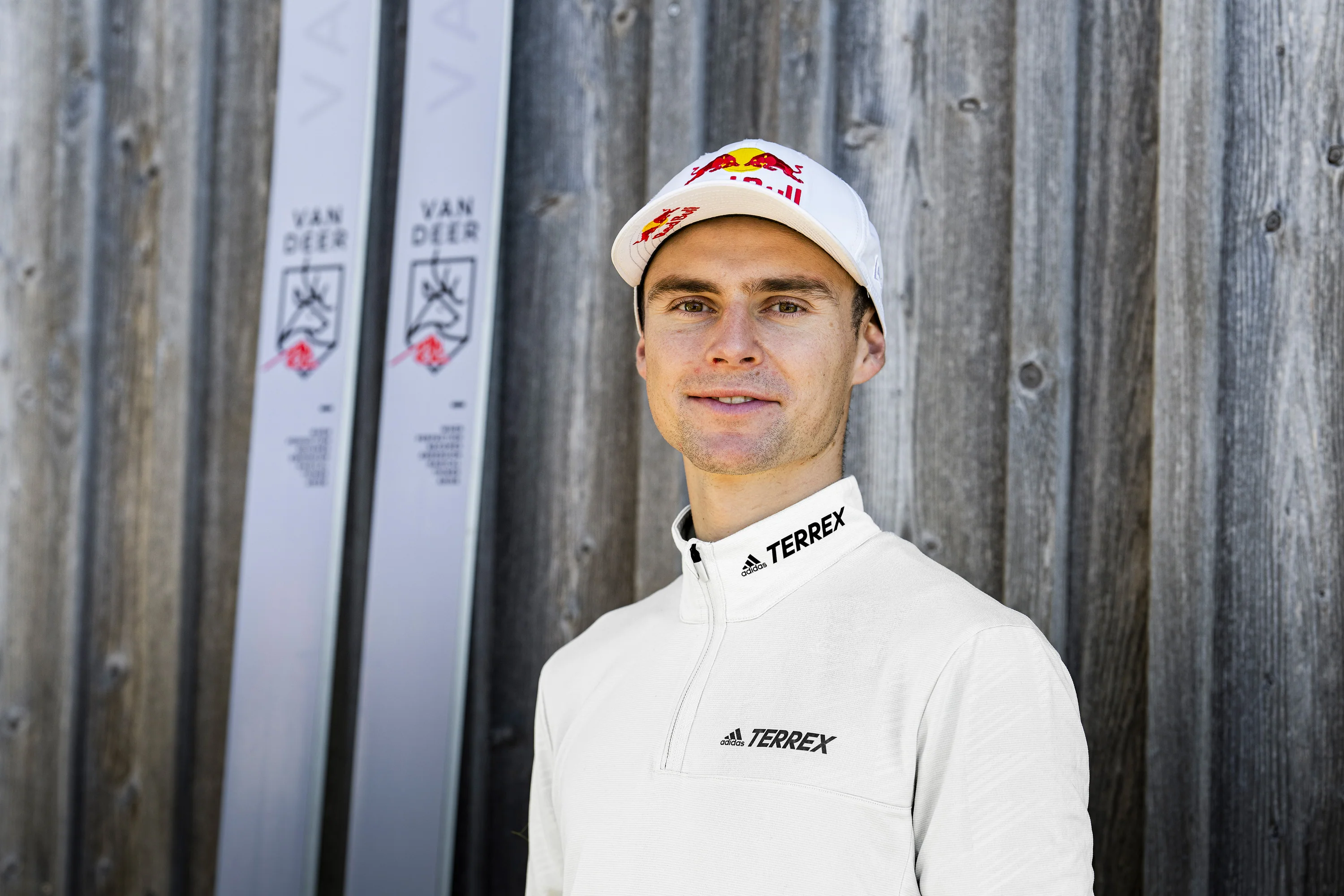 VINZENZ GEIGER, WELCOME TO THE VAN DEER-RED BULL SPORTS FAMILY