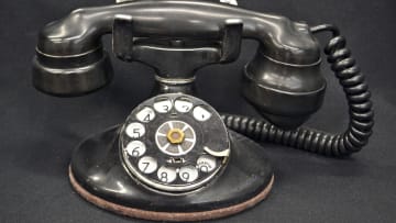 Spåtelefon