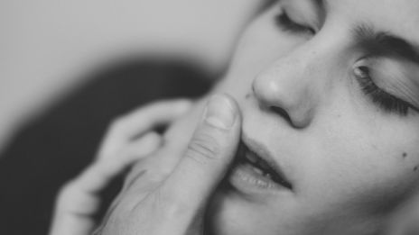 Han njuter utav min dominanta sida