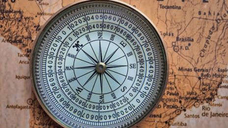 Astrocartografi: Kosmiska Kartor och Platsernas Transformande Kraft