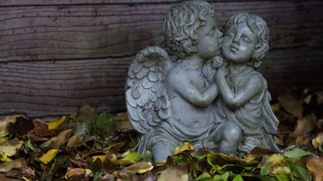 När energin sjunger genom namnet