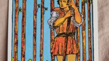 Loppusuoralla, syyskuun tarottulkintaa