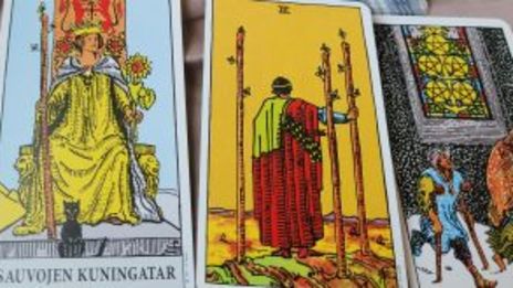 Tarottulkintaa elokuuhun