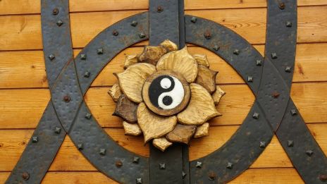 Jó és rossz játszmája