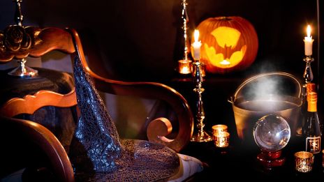 Modernkoriboszorkányok – és eszközeik