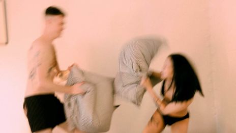 Fjädrar & Fingertoppar