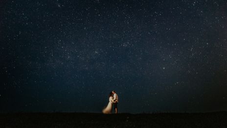 Ensam i ett planetarium