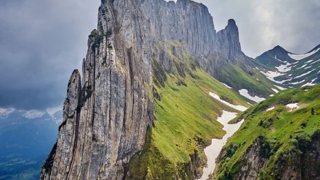 Vymezit hranice znamená vykolíkovat vnitřní území