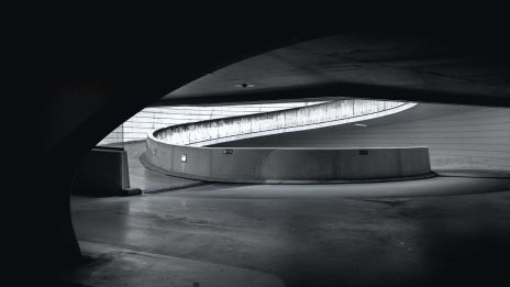 Kőlépcsős alagút