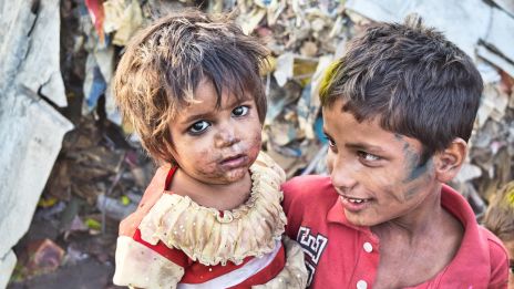 Milyen a SKORPIÓ jegyű gyermek a barátaival ha jó