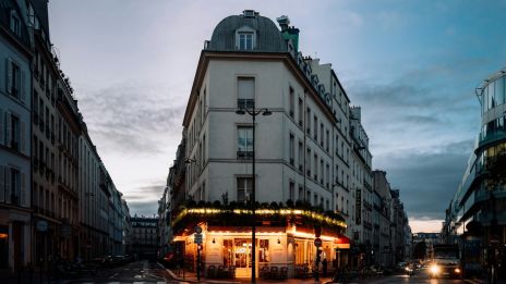 Az ismeretlen helyekhez való különös kötődés