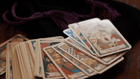 Tarot kártya jóslás