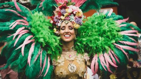 El Carnaval de La Vega: En Färgsprakande Hyllning till Frihet och Tradition