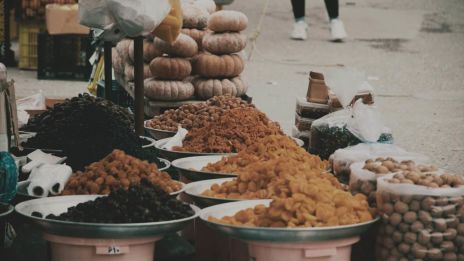 Surinams Smältdegel: En Kulinarisk Resa Genom Kulturer och Kontinenter