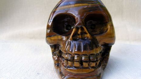 Tigeröga en av många kristaller