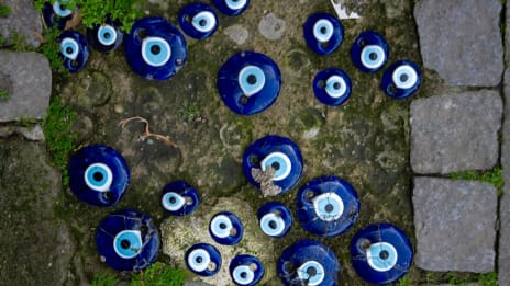 Amulet a jeho tichá síla v životě
