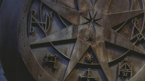 Ruusuristiläisyys ja salainen veljeskunta