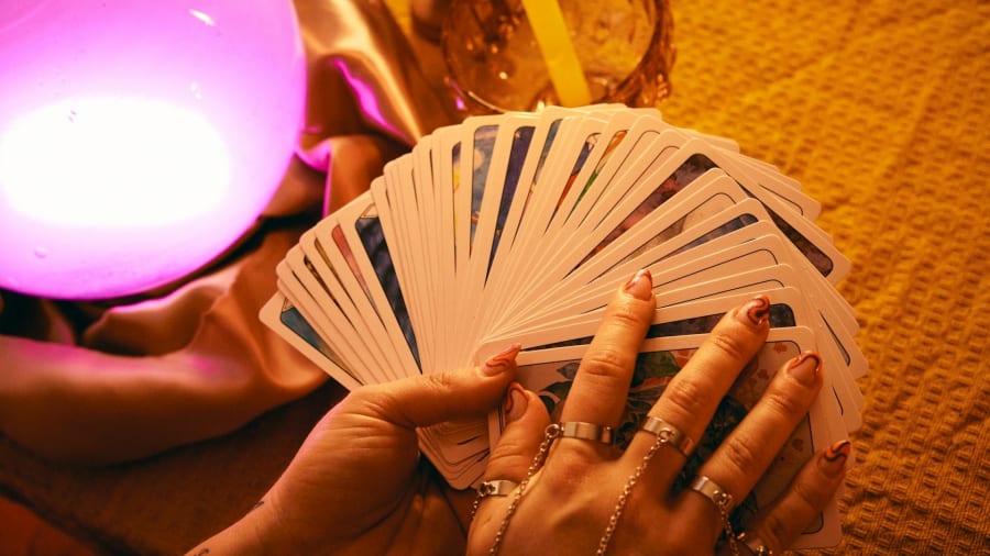 Kartomancia a jej význam