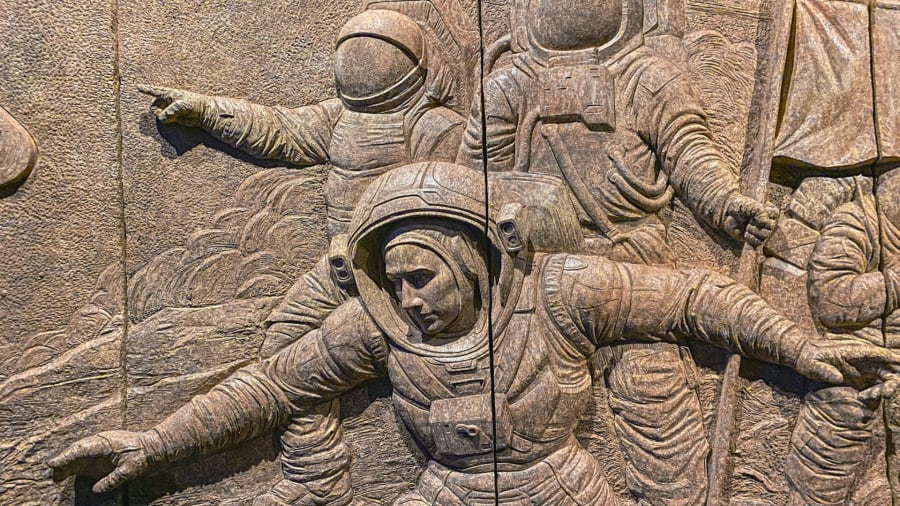 Muinaisten astronauttien teoria ja arvoitukset