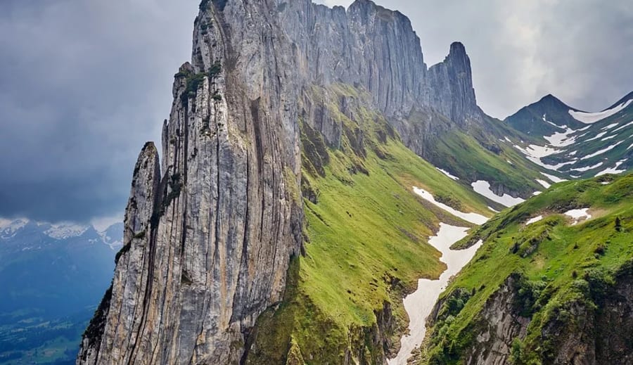 Vymezit hranice znamená vykolíkovat vnitřní území