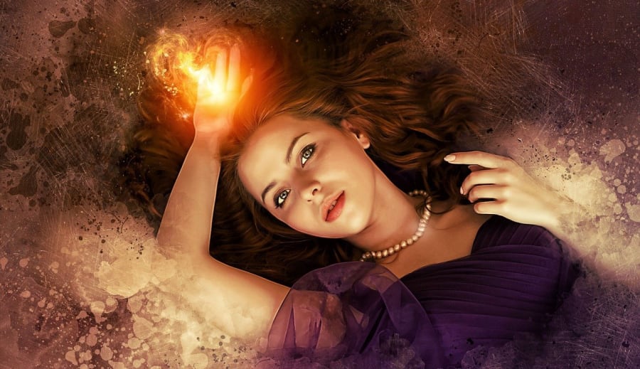 Översteprästinnan och Hekate – intuitionens och mysteriets väktare