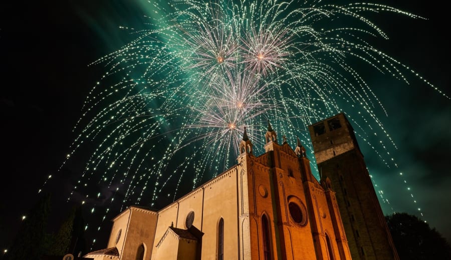 Az idő kapuja, ahol a múlt és a jövő találkozik