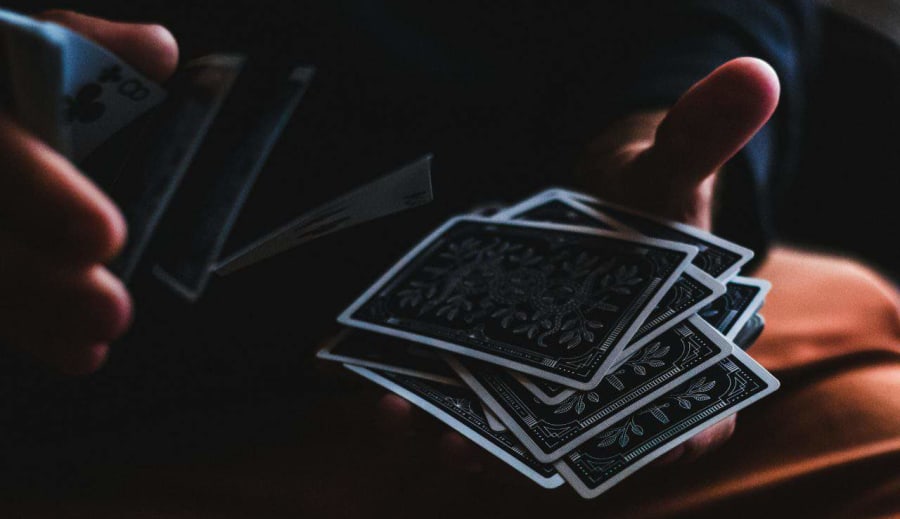 Az önismeret a jóslás által