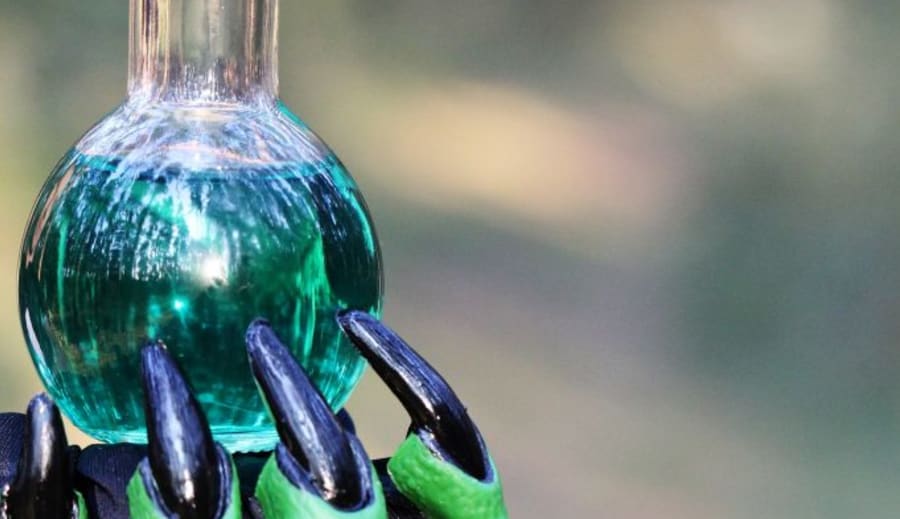 NÁPOJ LÁSKY VÁŠEŇ