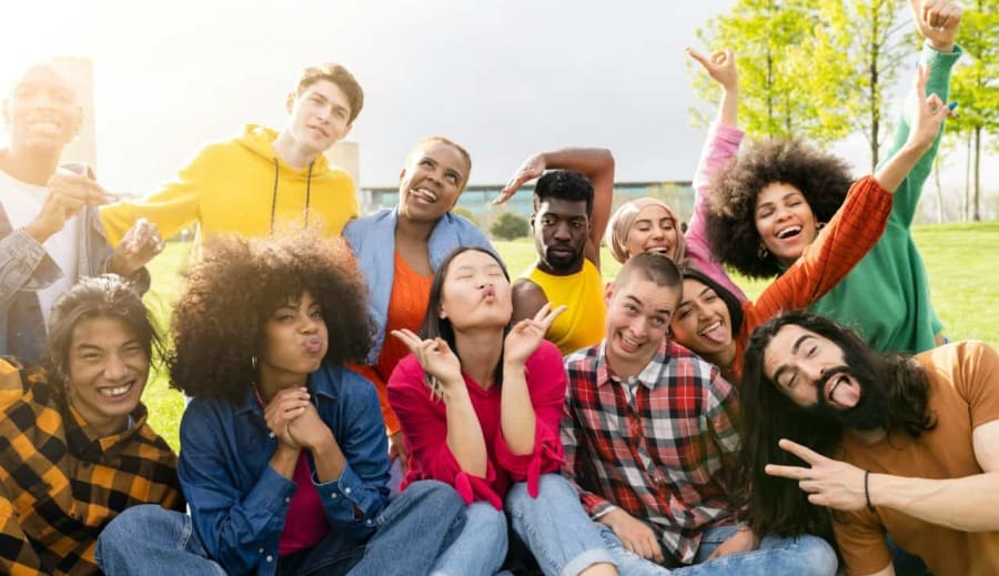 A barátság ápolása felnőttként – amikor már nem elég a suliban találkozni