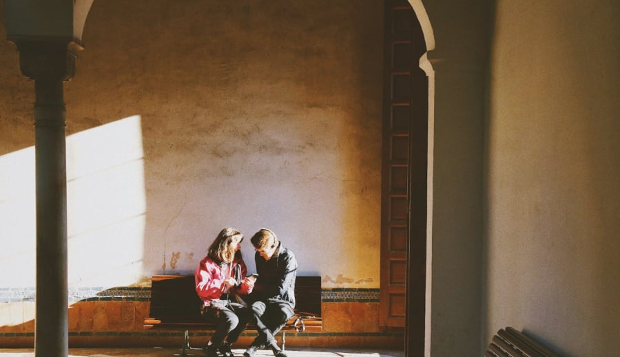 Amikor a hallgatás hordozza a szeretetet