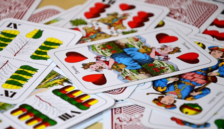 Jóslás magyar kártyával