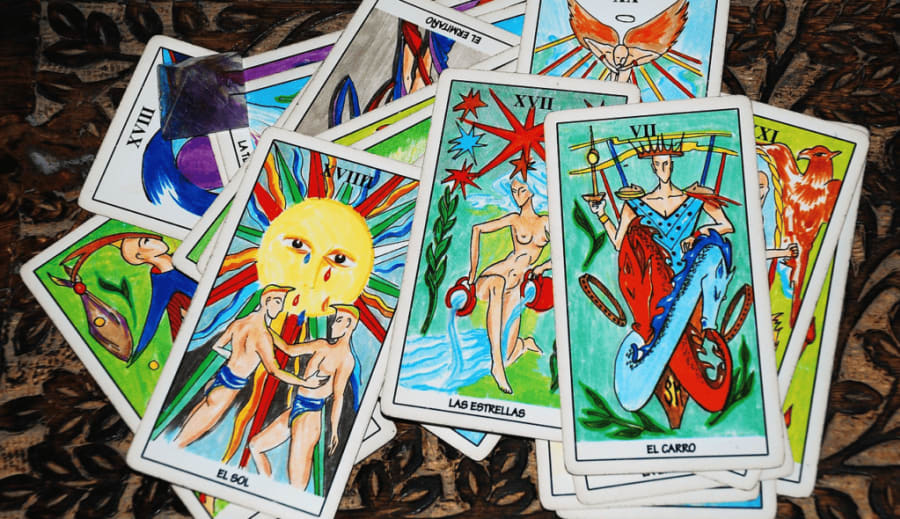 Tarot jóslás