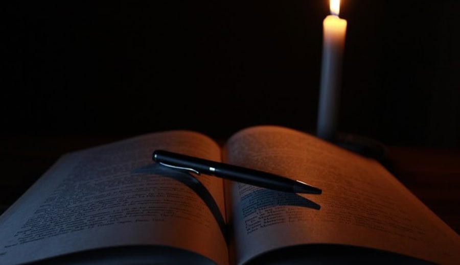 Min “Book of Shadows”