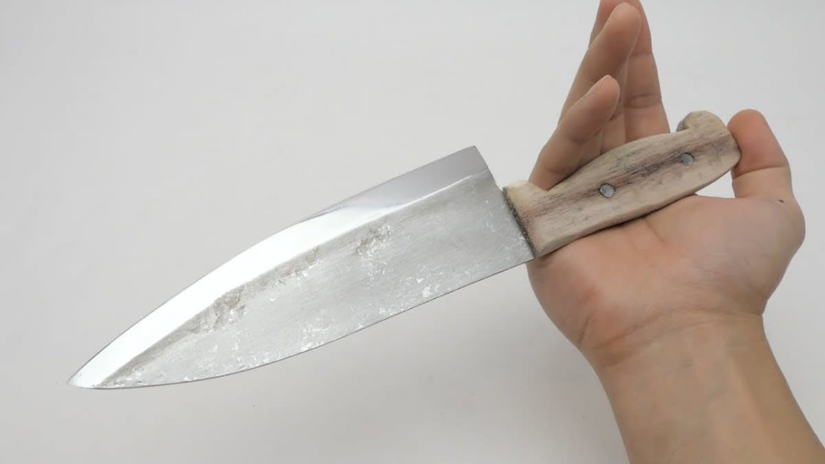 Sharpest Aluminium foil kitchen knife in the world / kiwami japan