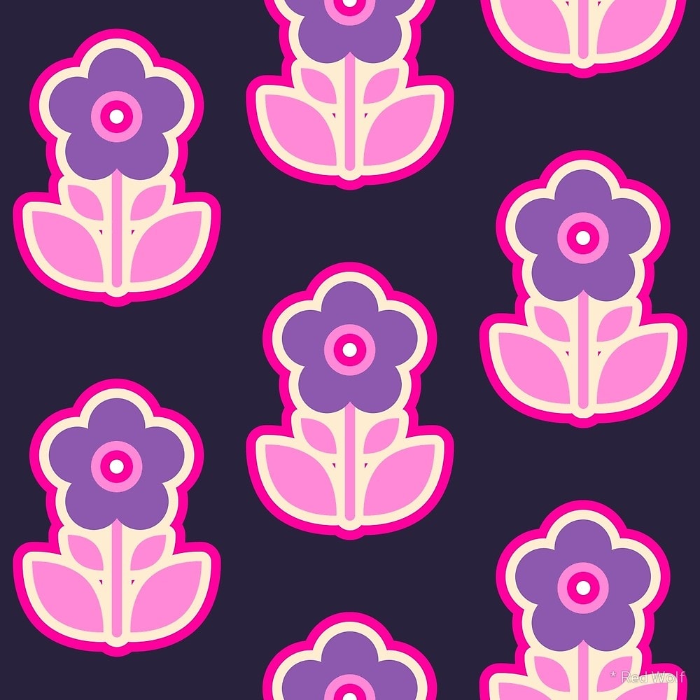 Geometric Pattern: Five Petal Flower / Red Wolf