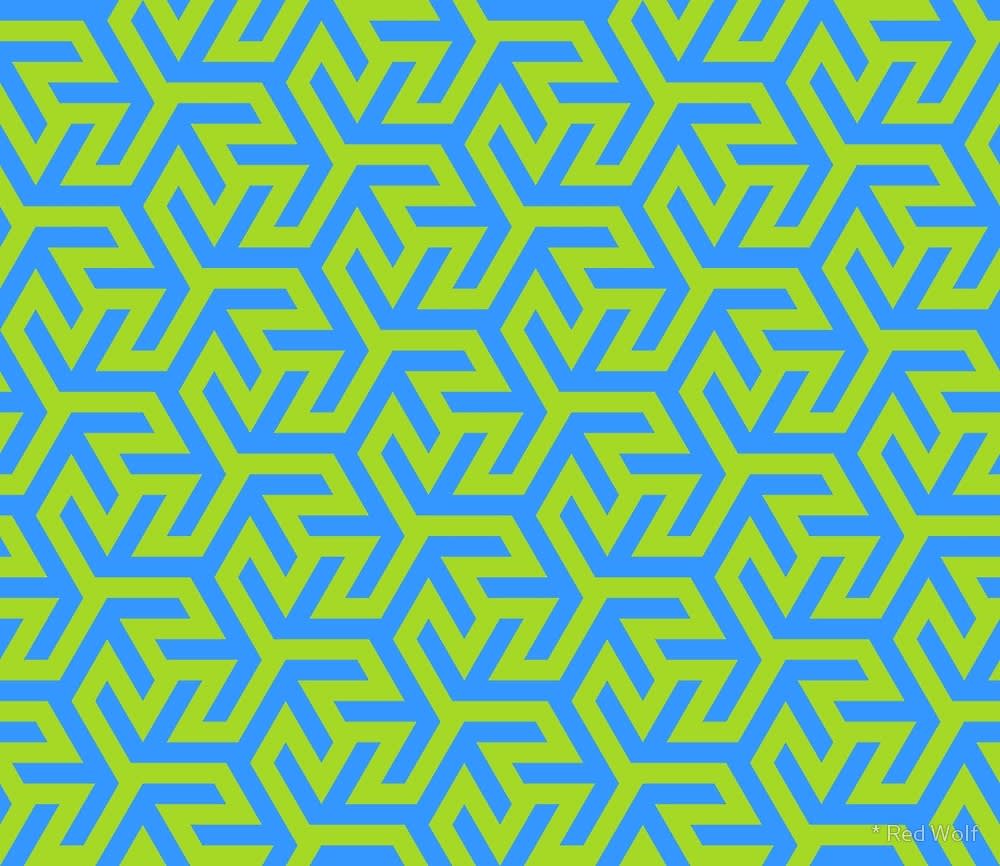 Geometric Pattern: Triskelion Fork / Red Wolf