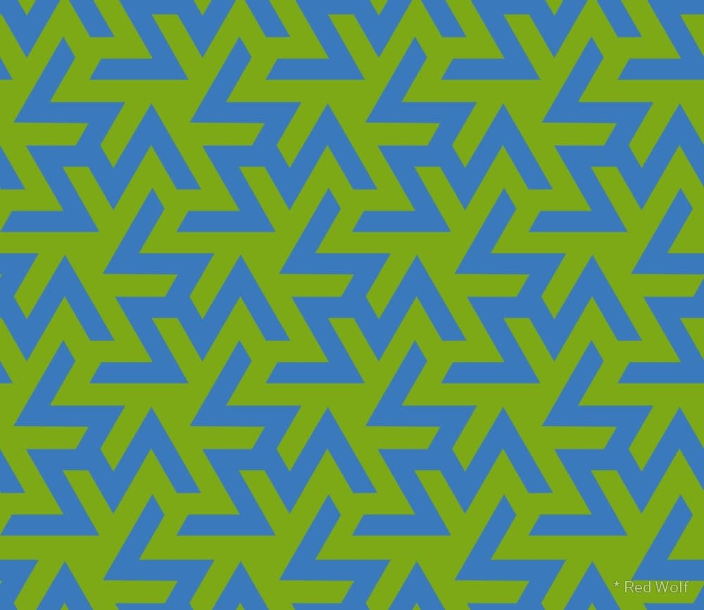 Geometric Pattern: Triskelion / Red Wolf