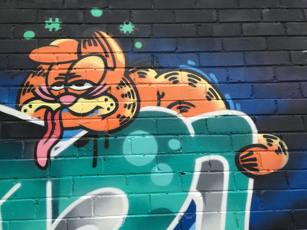 Crazee Cats Graffiti / Red Wolf
