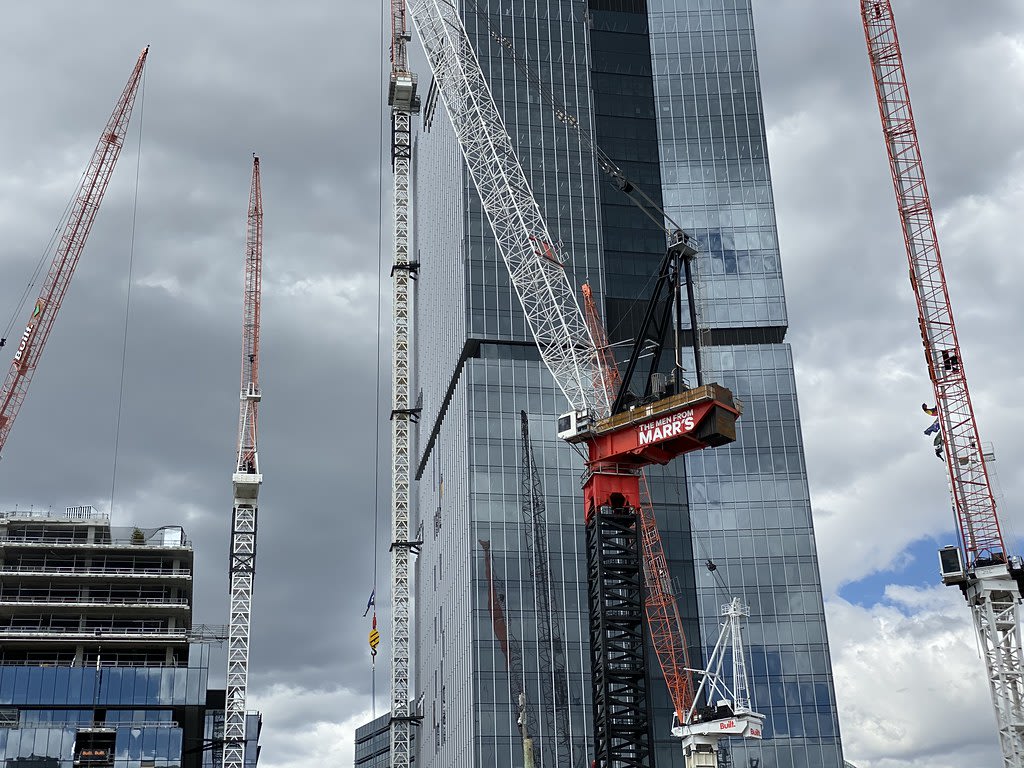 The Men from Marrs crane / Red Wolf