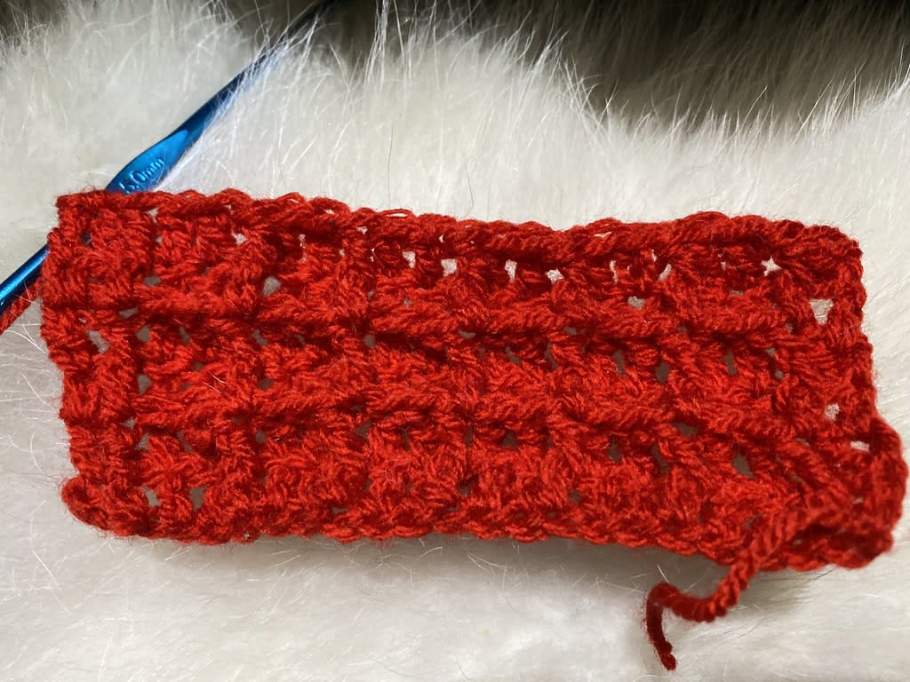 Crochet + cable tests / Red Wolf