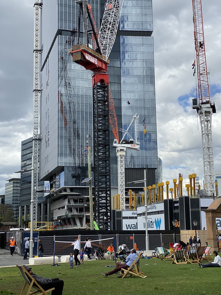 The Men from Marrs crane / Red Wolf