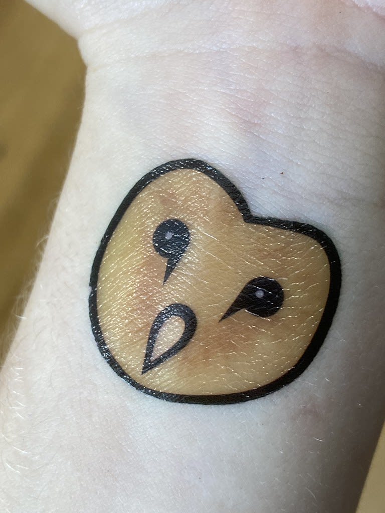 Temporary tattoos / Red Wolf
