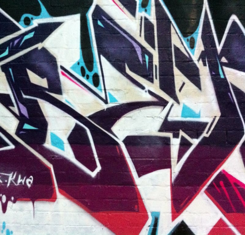 Graffiti Purple + Yellow + Orange / Red Wolf